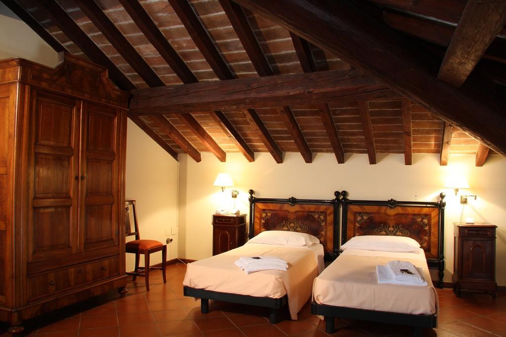 Residence In Centro Mantova Exterior photo